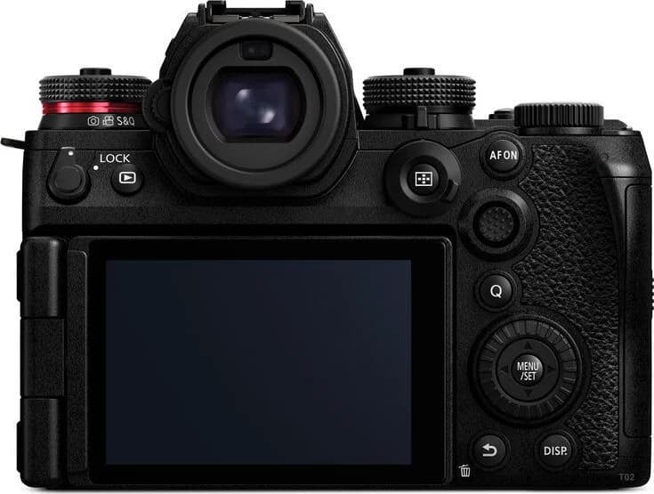 Lumix S1 IIE back view
