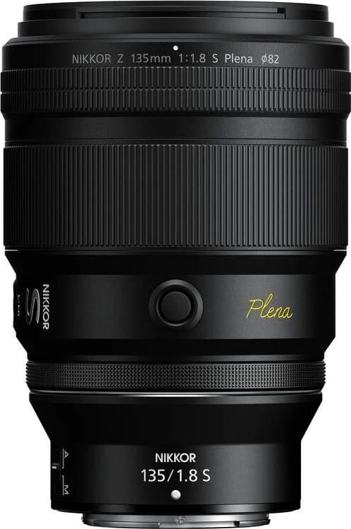 NIKKOR Z 135mm f/1.8 S Plena shown to scale