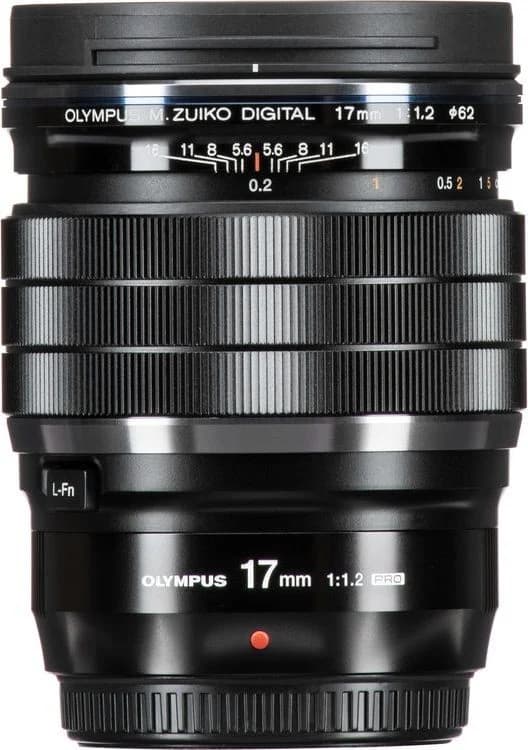 M.Zuiko Digital ED 17mm F1.2 PRO shown to scale